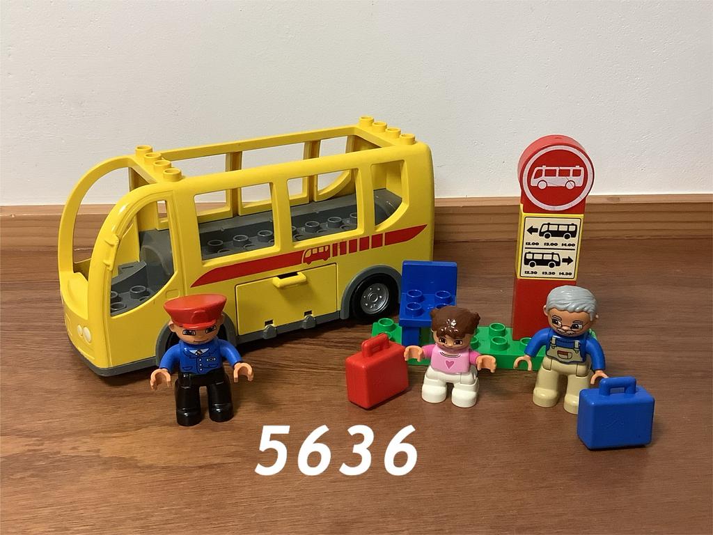 Duplo grote gele bus 5636 (compleet) 1, Kinderen en Baby's, Speelgoed | Duplo en Lego, Ophalen of Verzenden, Zo goed als nieuw