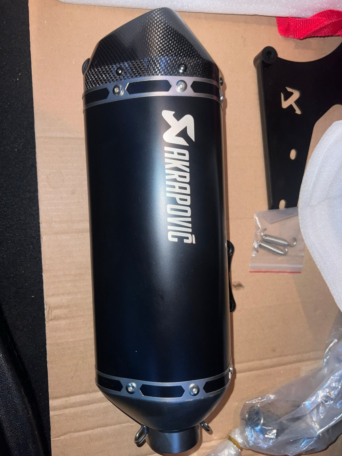 Akrapovic uitlaat voor 80cc voorbocht, Ophalen, Nieuw