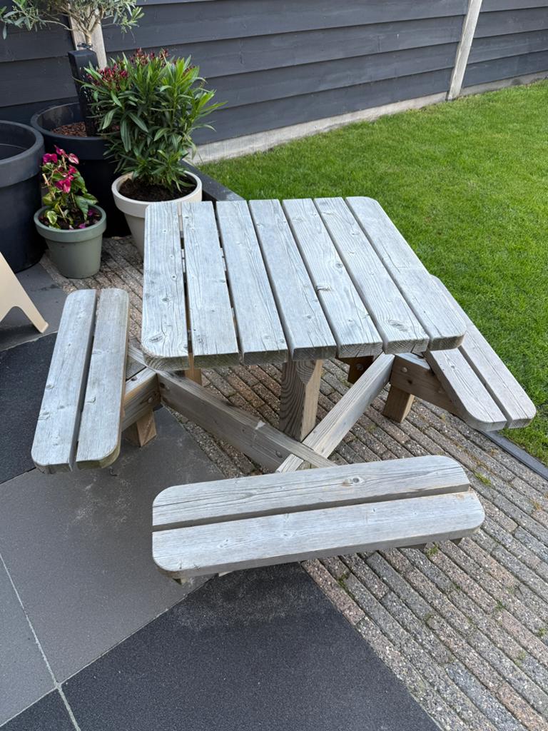 Picknicktafel voor kinderen., Gebruikt, Vierkant, Hout, Ophalen
