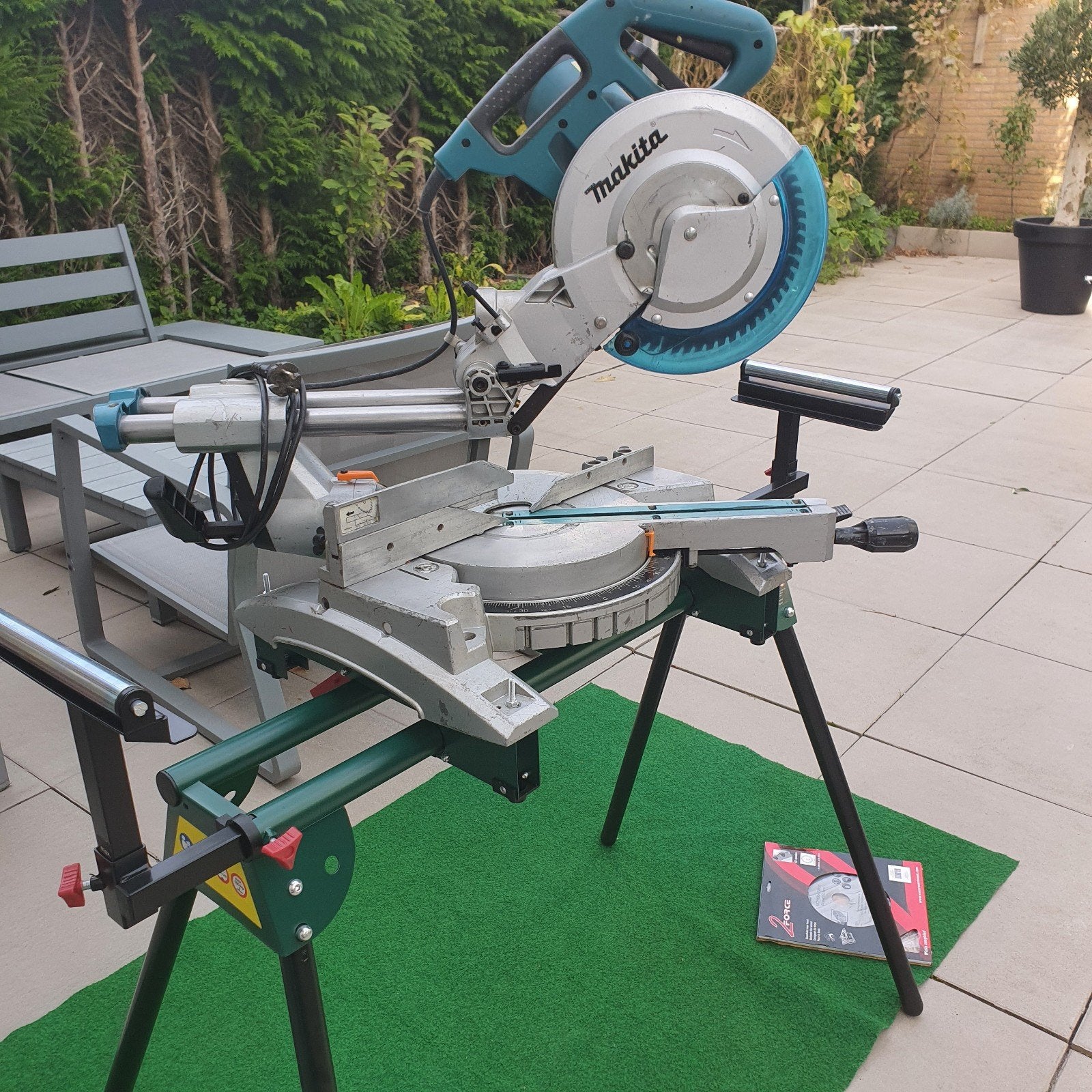 afkortzaag Makita LS 1018 L, Doe-het-zelf en Verbouw, Ophalen, 1200 watt of meer, Afkortzaag, 70 mm of meer