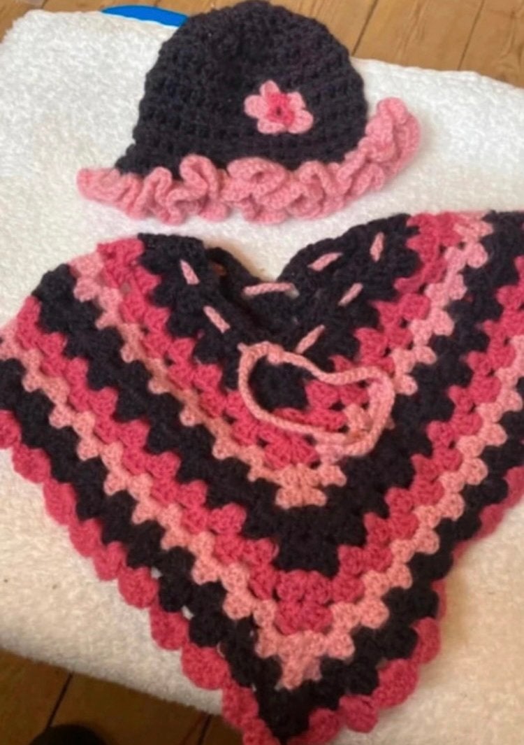 poncho en mutsje voor Baby Born, Ophalen of Verzenden, Nieuw, Babypop