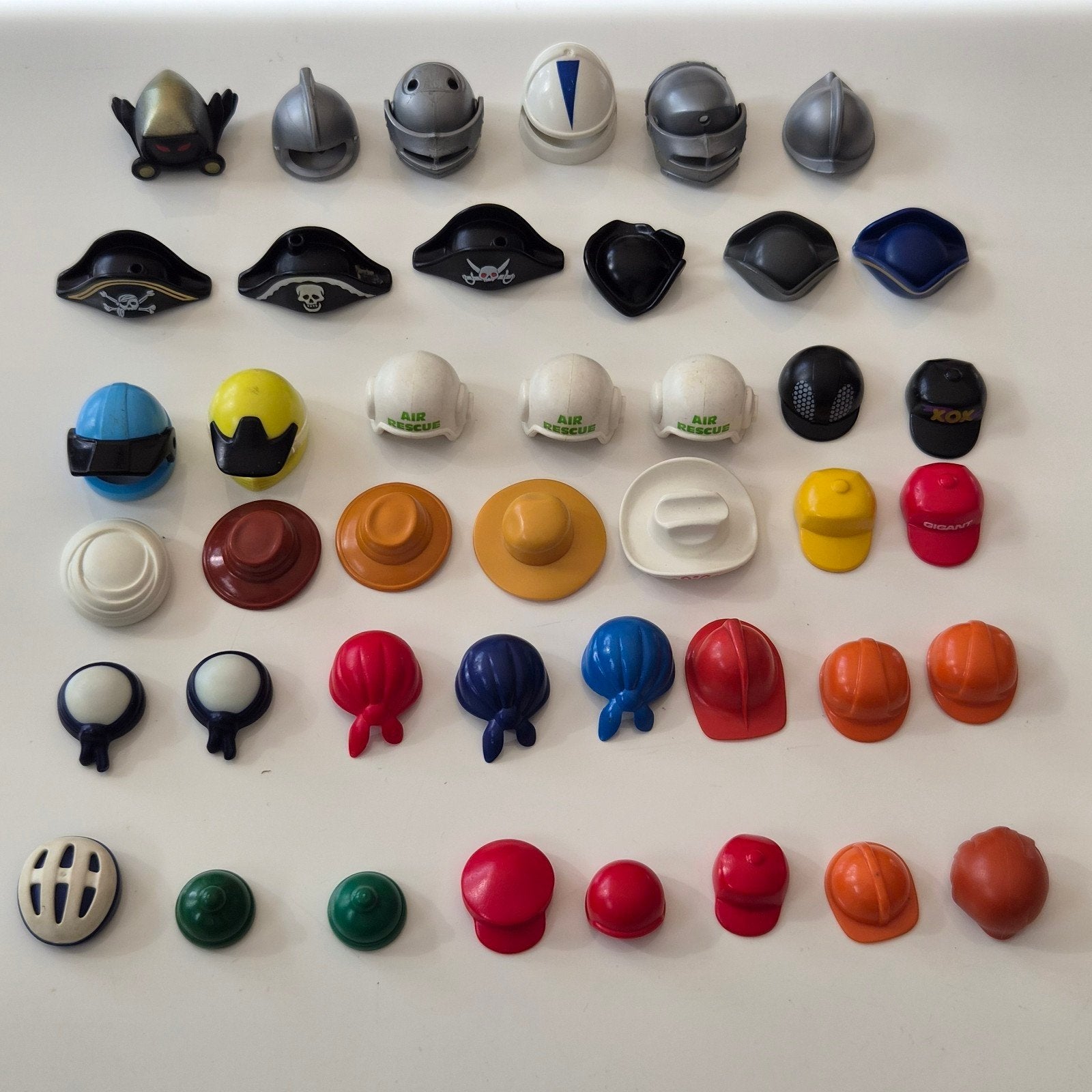 Playmobil Geobra x42 bijzondere hoeden haar 1974 1981, Ophalen of Verzenden, Zo goed als nieuw, Losse onderdelen, Figuren