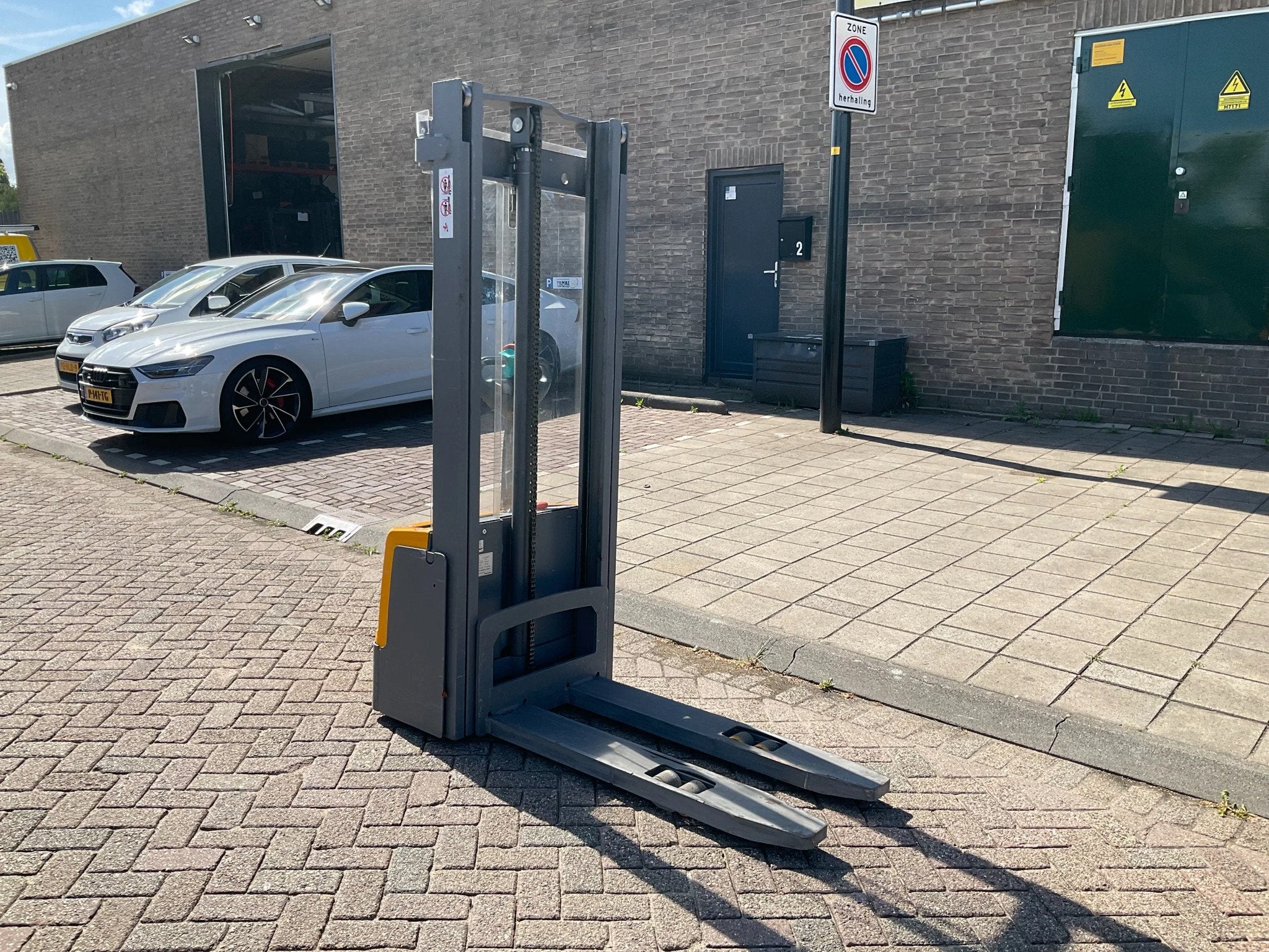 Jungheinrich EJC M10 1000KG 3.30METER STAPELAAR / HEFTRUCK, Zakelijke goederen, Stapelaar, Jungheinrich, Tot 1000 kg, Marconistraat 2
3133KL  Vlaardingen, NL