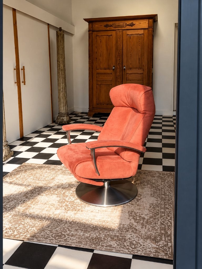 Elektrische relaxstoel / fauteuil €300,-, Huis en Inrichting, Ophalen, Gebruikt, Modern / retro, 75 tot 100 cm