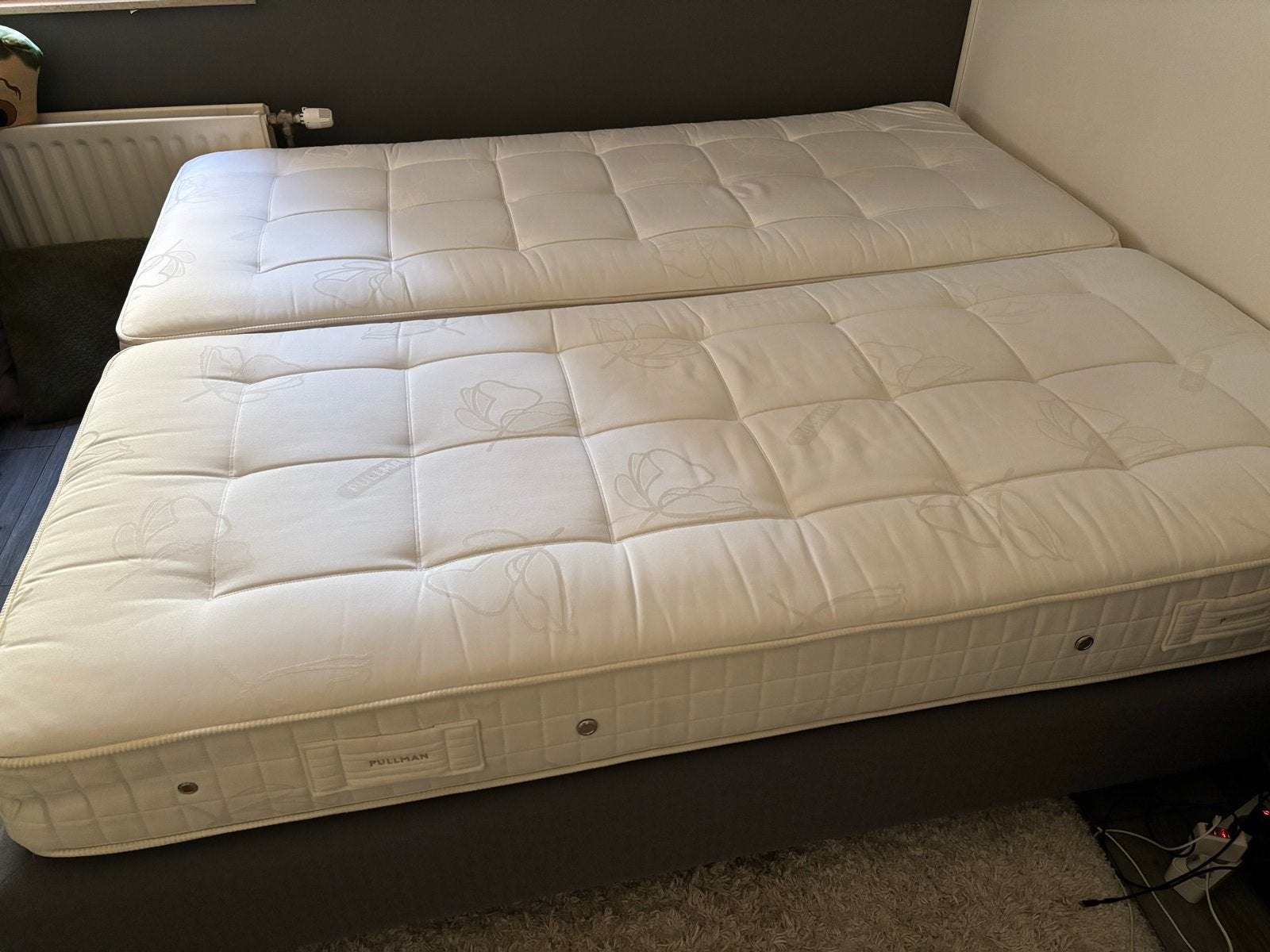 2x Pullman Goldline Premier matrassen 90x200cm (Firm & Stand, Ophalen, Gebruikt, 90 cm, Tweepersoons