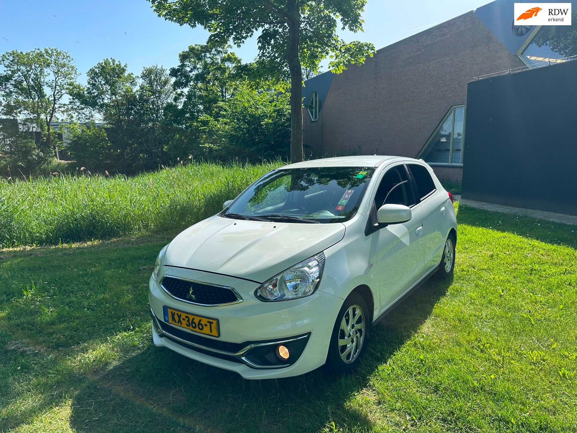 Mitsubishi Space Star 1.2 Life Airco 143DKM NAP Recent Grote, Auto's, Voorwielaandrijving, Gebruikt, Wit, Origineel Nederlands