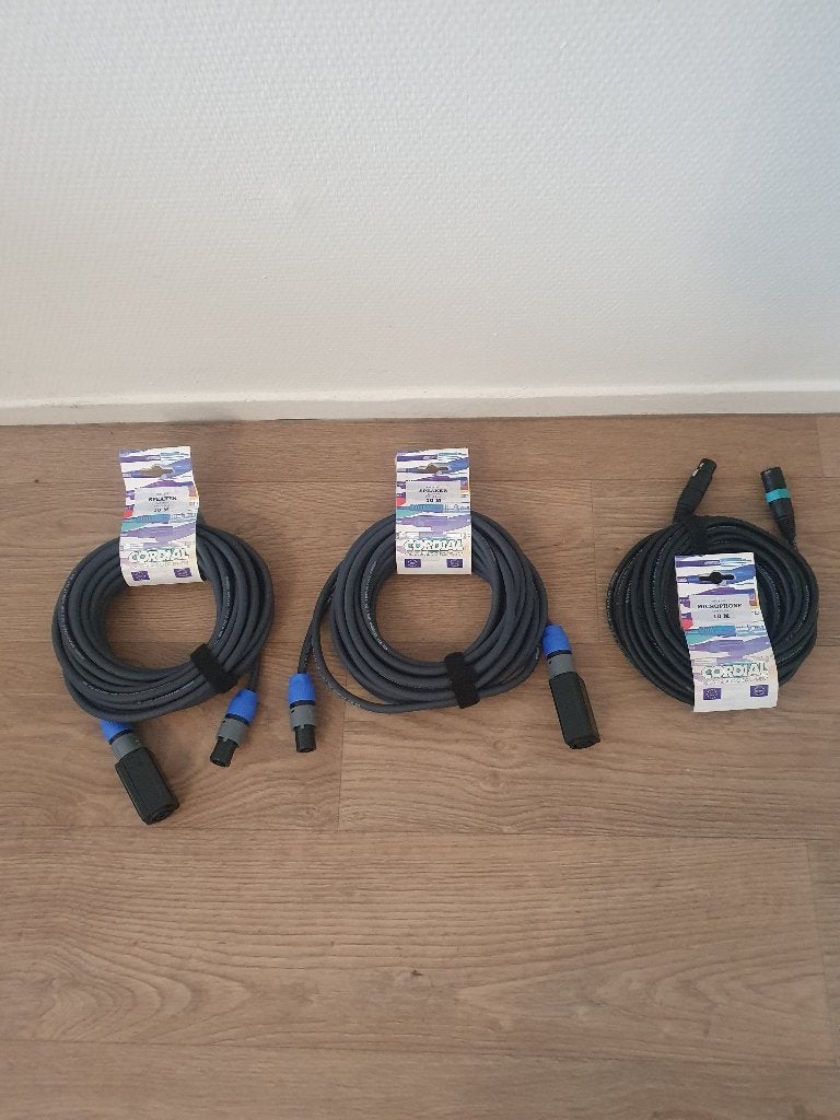 2 Cordial Proline Speaker kabel en 1 Proline Microphone Set, Audio, Tv en Foto, Audiokabels en Televisiekabels, Ophalen, Nieuw