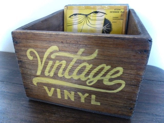 Vintage singeltjes bak / mooie houten kist voor plaatjes, Ophalen of Verzenden