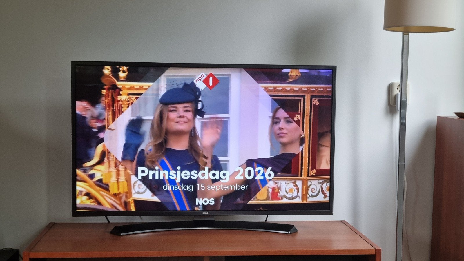 LG 43UH661V 43 inch 4K UHD Smart TV, Ophalen, 50 Hz, 100 cm of meer, 4k (UHD)