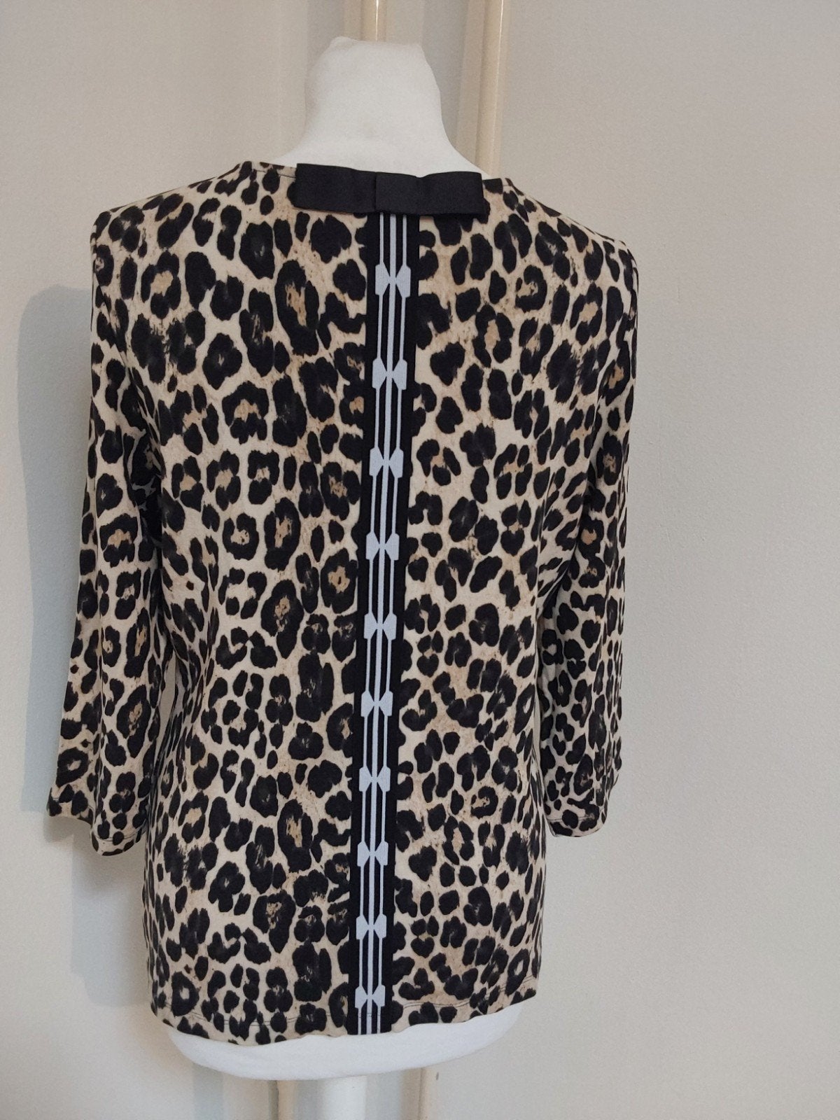 Prachtige top van Juffrouw Jansen maat L, 95% viscose, 5% el, Juffrouw Jansen, Ophalen of Verzenden, Zo goed als nieuw