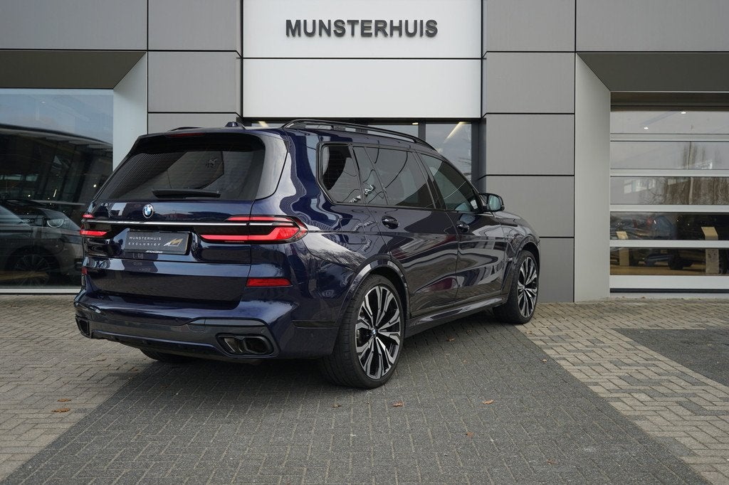 BMW X7 M60i xDrive 7 p. | Harman/Kardon | Massage stoelen |, Auto's, BMW, 12 maanden, Gebruikt, 7 stoelen, Leder
