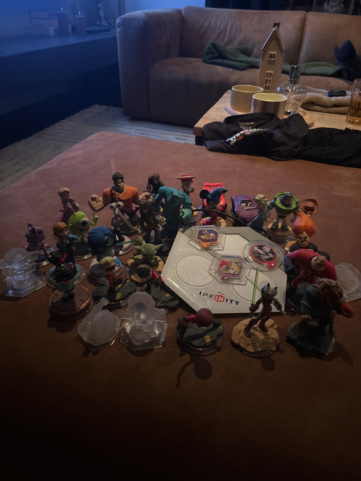 Disney Infinity Figuren en Base Set 30 poppetjes kunnen los, Ophalen of Verzenden, Gebruikt