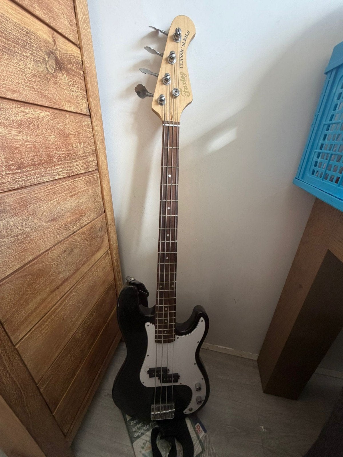 Farley basgitaar met versterker, Muziek en Instrumenten, Ophalen