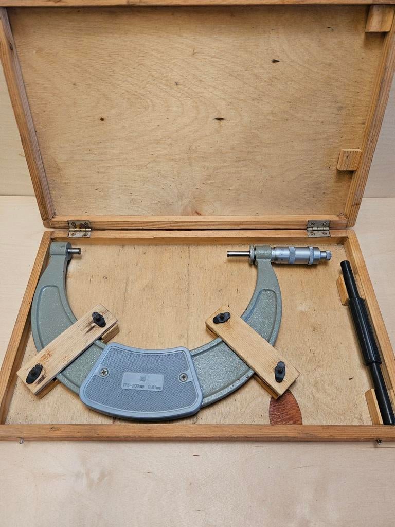 Micrometer 175-200mm - Precisie Meetgereedschap, Gebruikt, Afstand, Onbekend, Ophalen of Verzenden