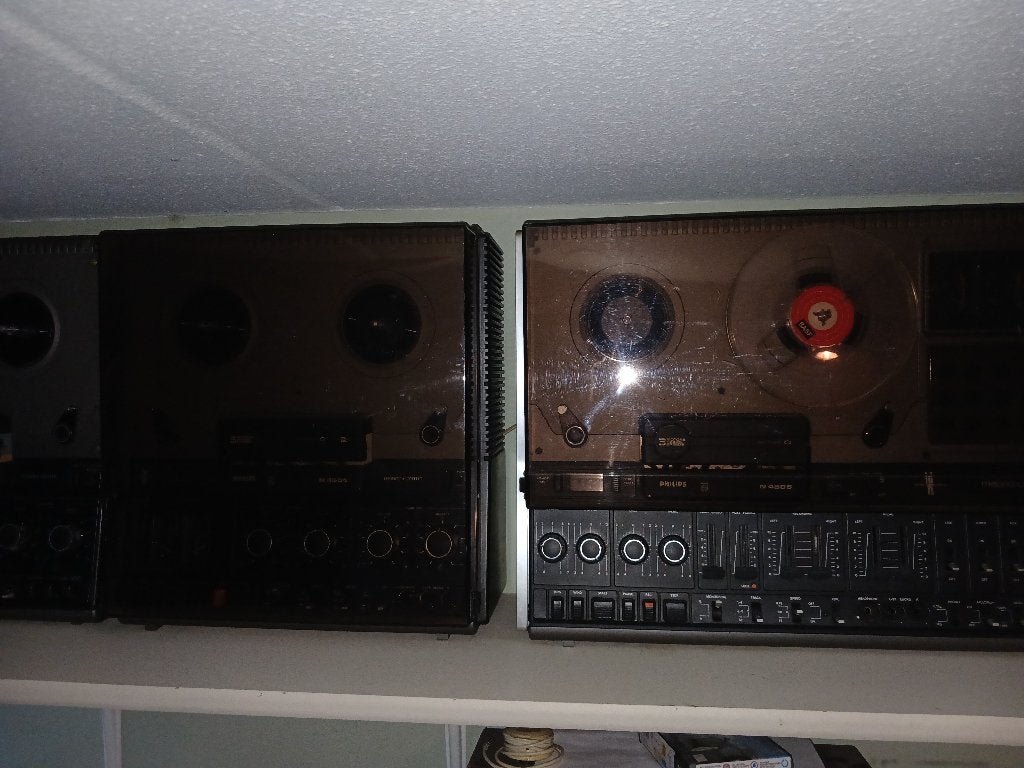 Philips bandrecorders, Ophalen, Bandrecorder, Met stofkap