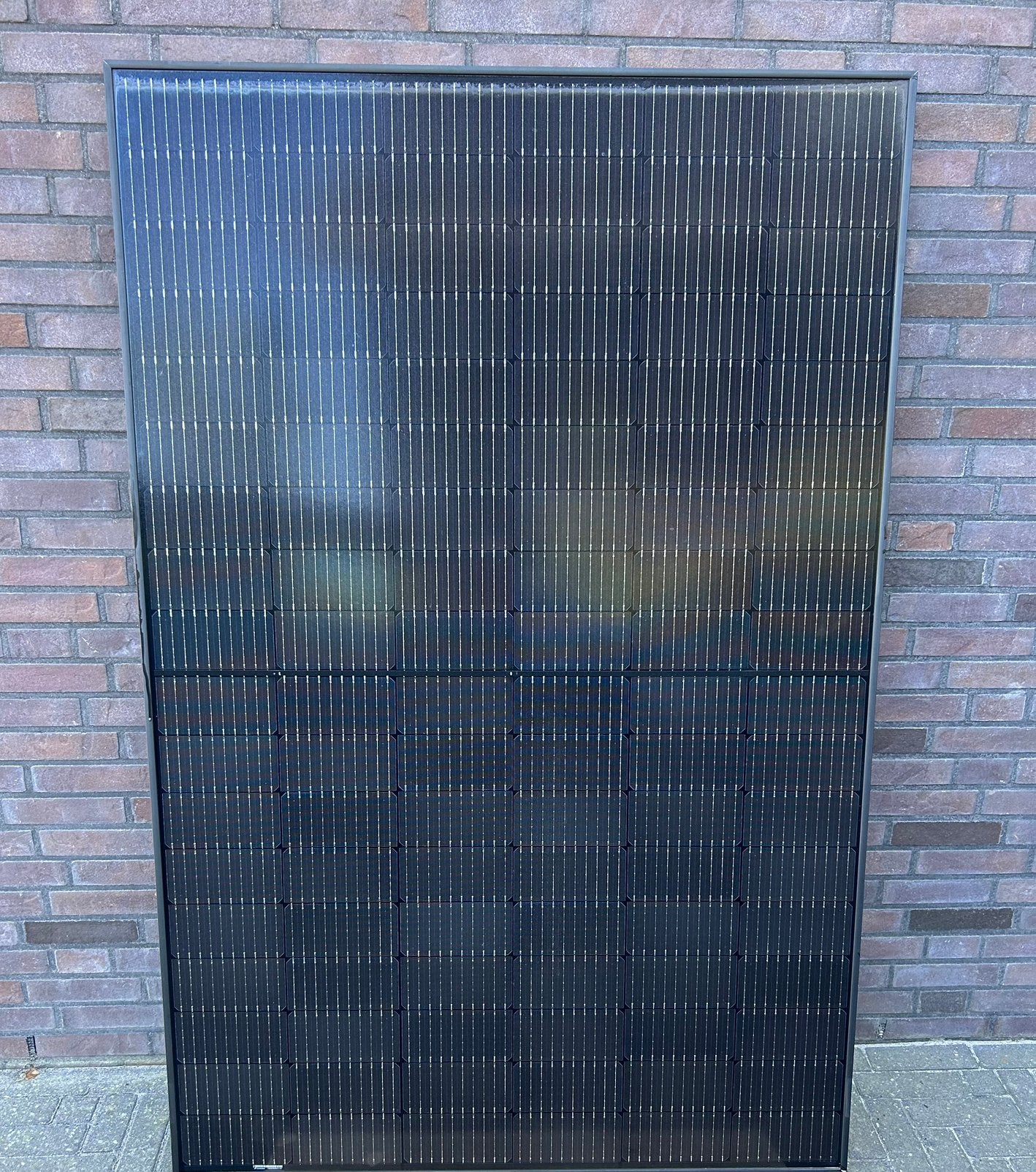 Set van 4 zonnepanelen incl. omvormers, Ophalen, Zo goed als nieuw, Compleet systeem, 200 wattpiek of meer