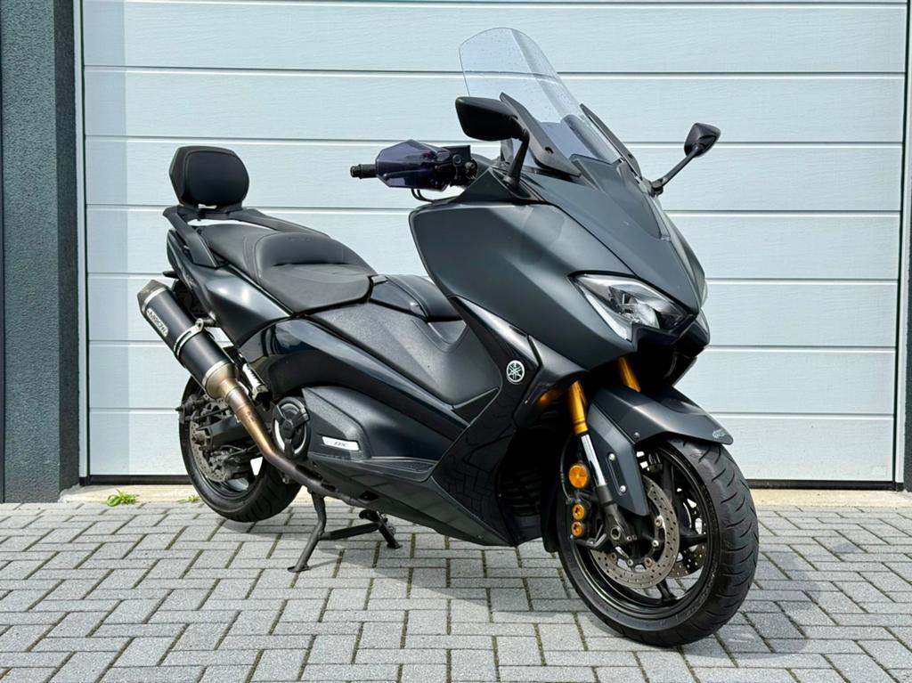 Yamaha T-Max 530 DX | 2017 | Nieuwstaat | ABS, Motoren, Motoren | Yamaha, Particulier, Automaat, Handvatverwarming, 2 cilinders