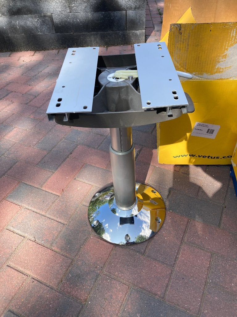 Stoelpoot en slede (set 2x) NIEUW Vetus gas bediend 44-55 cm, Ophalen of Verzenden, Nieuw, Interieur en Kussens