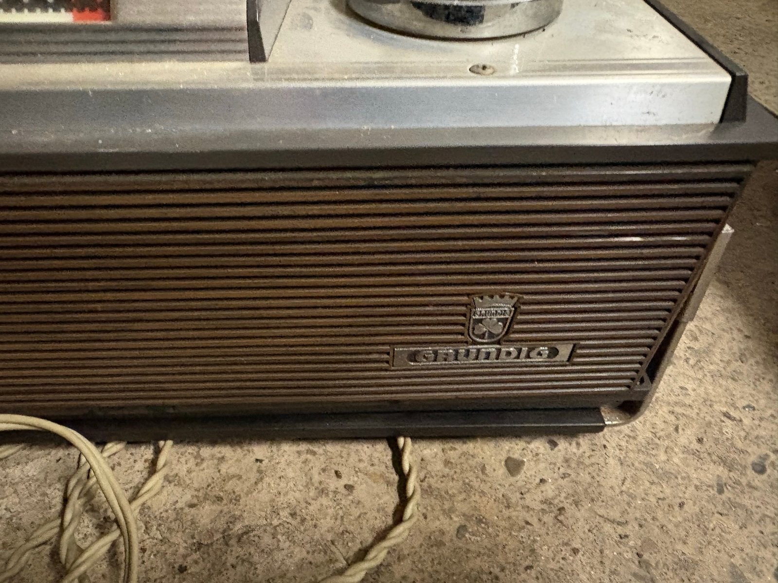 Grundig TK 14 L S Deluxe Bandrecorder, Ophalen, Bandrecorder, Met banden