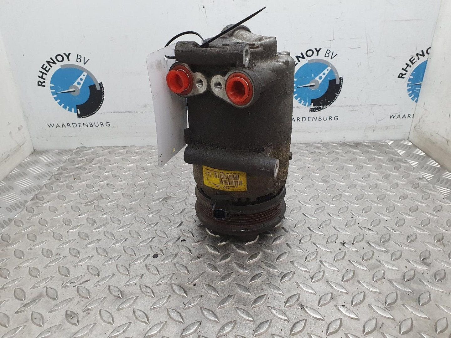 FORD FOCUS 2.0-16V Futura  AIRCO COMPRESSOR / AIRCOPOMP 2005, Ophalen of Verzenden, Gebruikt, Stiba lid