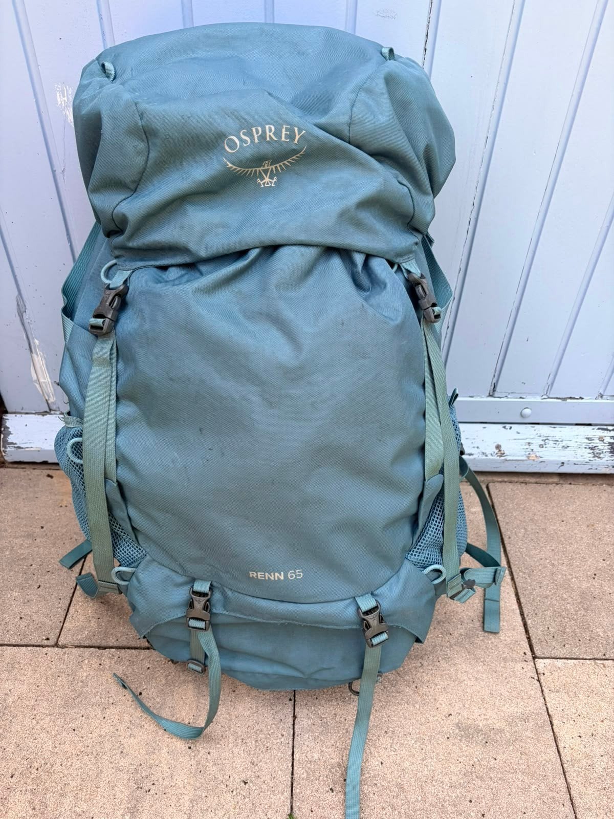 Osprey Renn 65L backpack met regenhoes, Sieraden, Tassen en Uiterlijk, Tassen | Rugtassen, 40 cm of meer, Gebruikt, Waterdicht