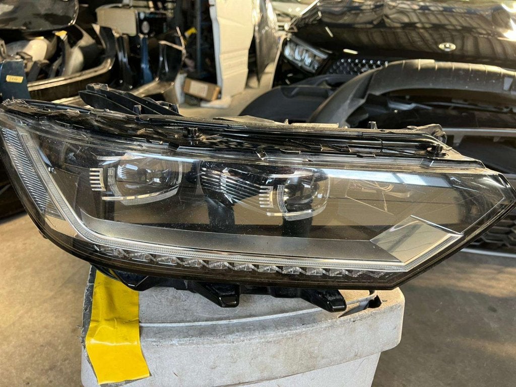 koplamp passat b8 led rechts 3g1941082g 2014-2019, Auto-onderdelen, Verlichting, Gebruikt, Duitsland, Volkswagen, Info@volkswagen.com