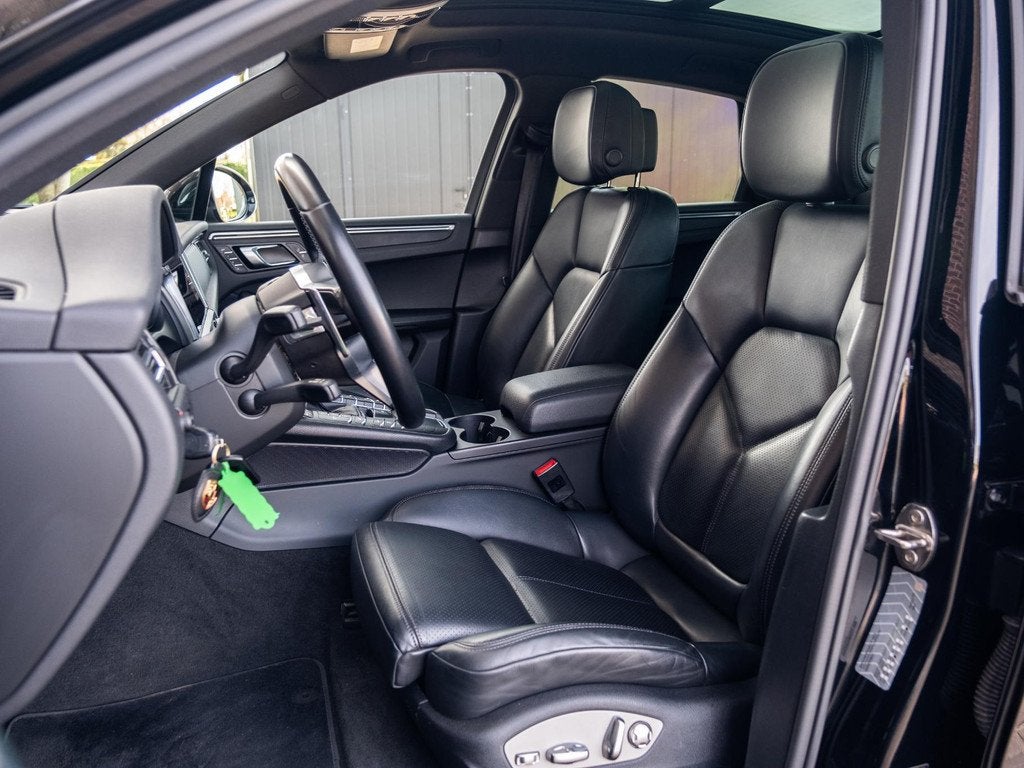 Porsche Macan 2.0T PDK Aut. NW model | Volleder | 21” LM t, Automaat, Gebruikt, Bedrijf, SUV of Terreinwagen