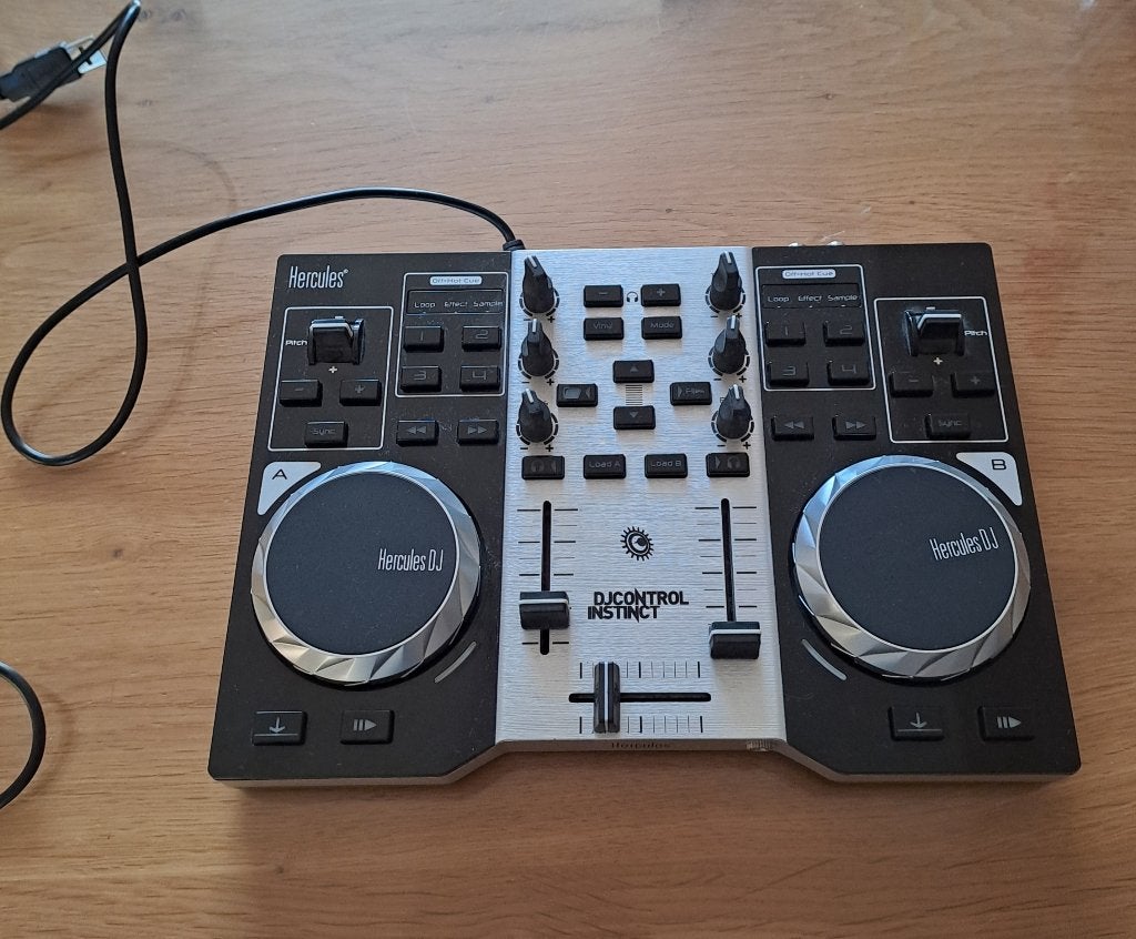 Hercules DJ- set, Ophalen of Verzenden, Zo goed als nieuw, Overige merken