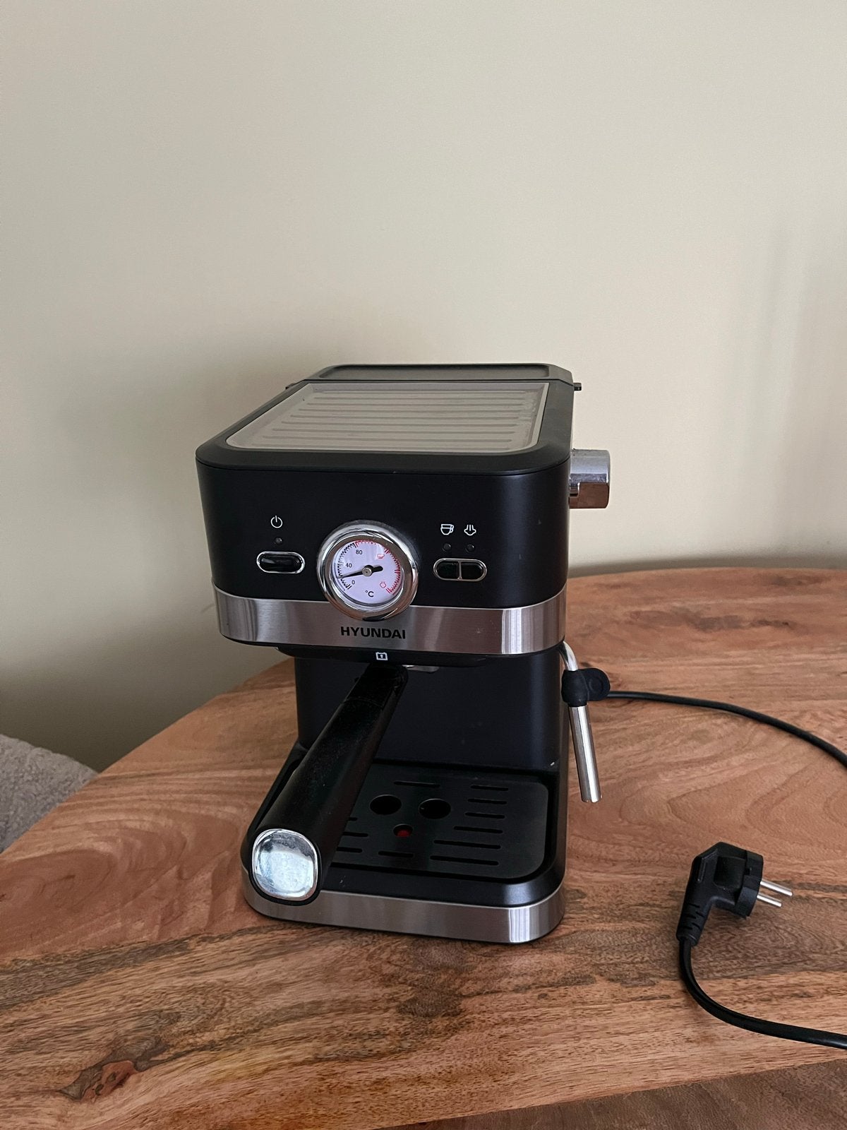 Koffiezetapparaat - Hyundai Espressomachine piston, Witgoed en Apparatuur, Koffiezetapparaten, Ophalen, Espresso apparaat, Gemalen koffie