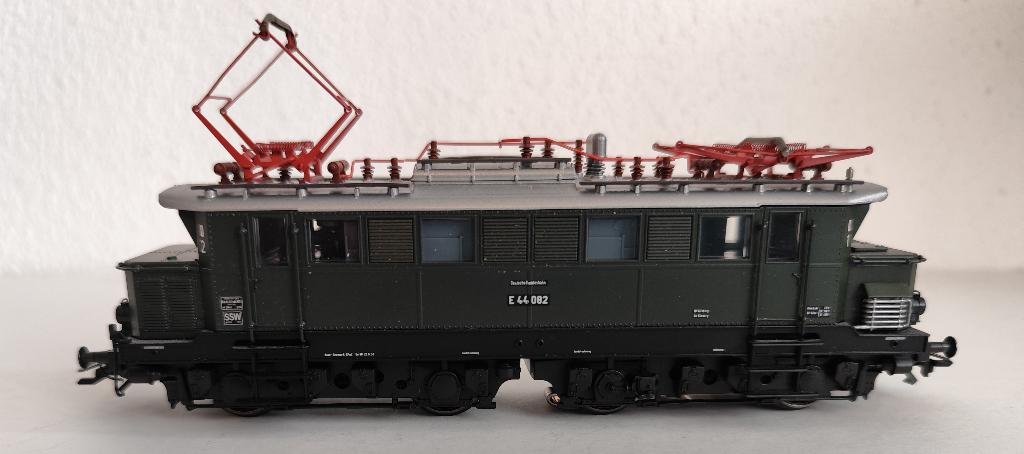 Märklin BR E44    37442, Wisselstroom, Locomotief, Ophalen of Verzenden, Zo goed als nieuw