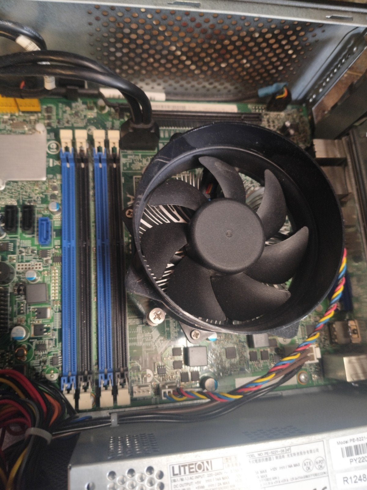 Acer PC kast met i5 moederbord en voeding (leeg), Computers en Software, Computerbehuizingen, Ophalen of Verzenden, Gebruikt