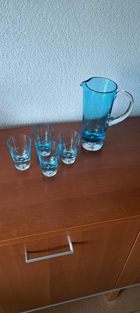 Waterkan met glazen, Ophalen, Nieuw