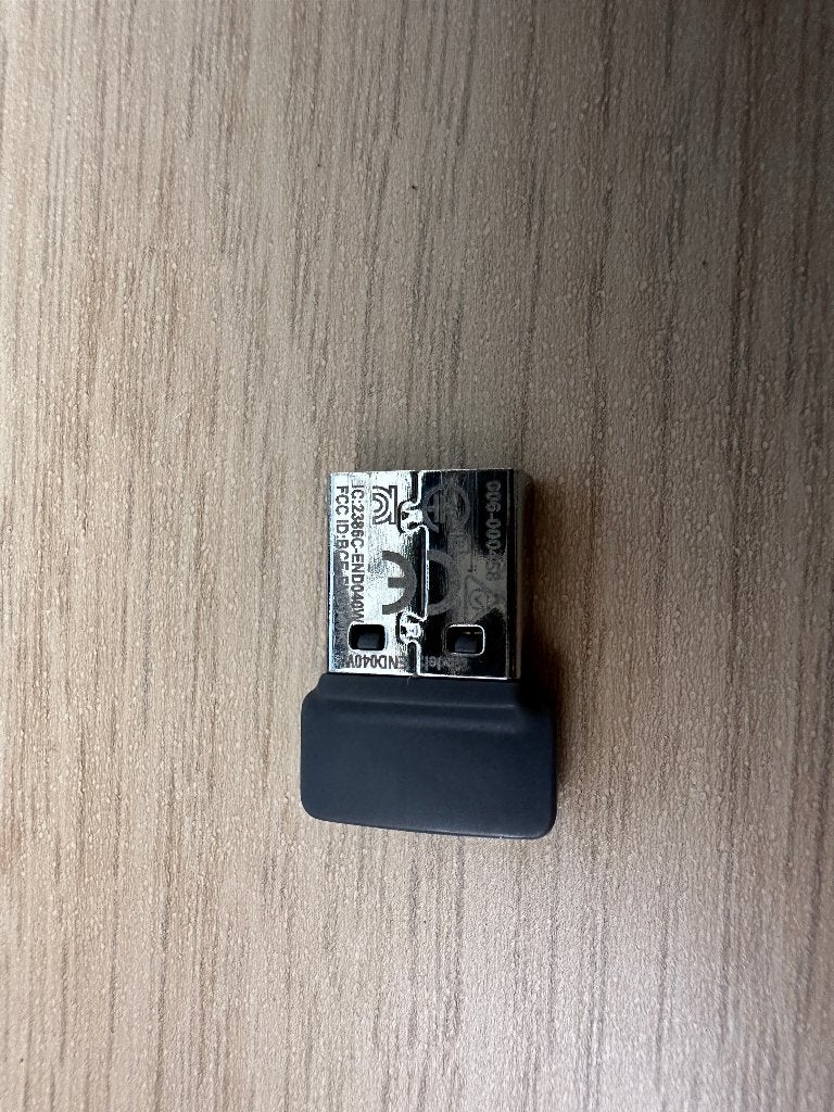 Jabra Link 370 USB Bluetooth Adapter (Model: END040W), Computers en Software, Headsets, Zo goed als nieuw, Over-ear, Draadloos