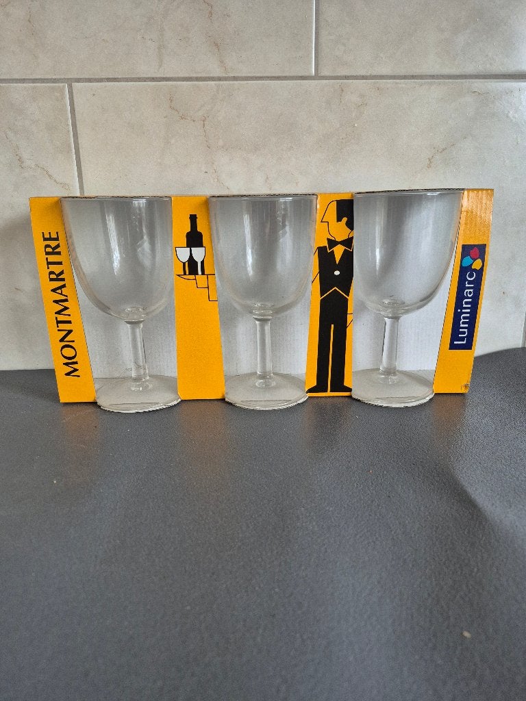 Luminarc wijnglazen 6 stuks nieuw, Antiek en Kunst, Antiek | Glas en Kristal, Ophalen of Verzenden