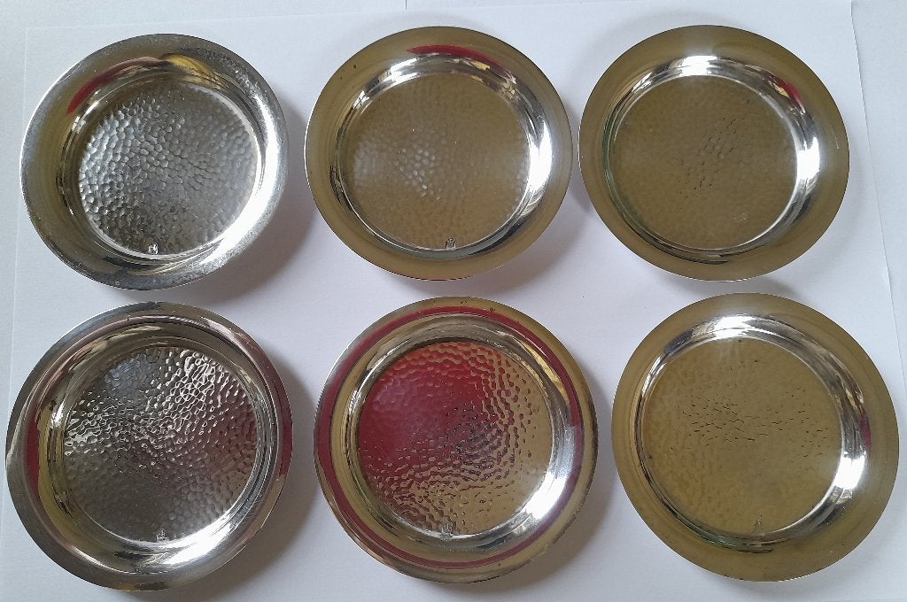 Onderzetters voor glazen  - gehamerd zilver(?), Verzenden, Zilver