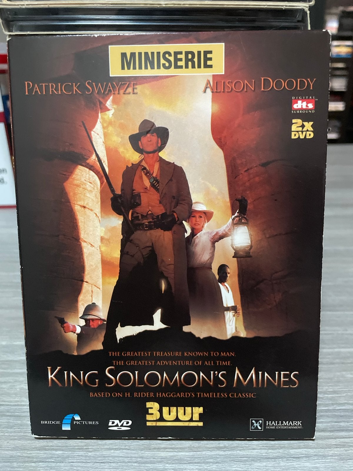 King Solomon's Mines Miniserie 2x DVD Patrick Swayze, Nederlands, Ophalen of Verzenden, Vanaf 12 jaar, Inclusief doosje