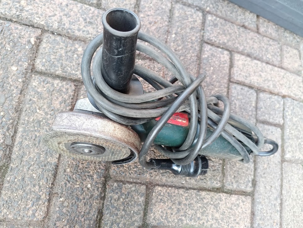 metabo haakse slijper met snoer, Ophalen, Gebruikt, 700 tot 1000 watt, Haakse handslijpmachine