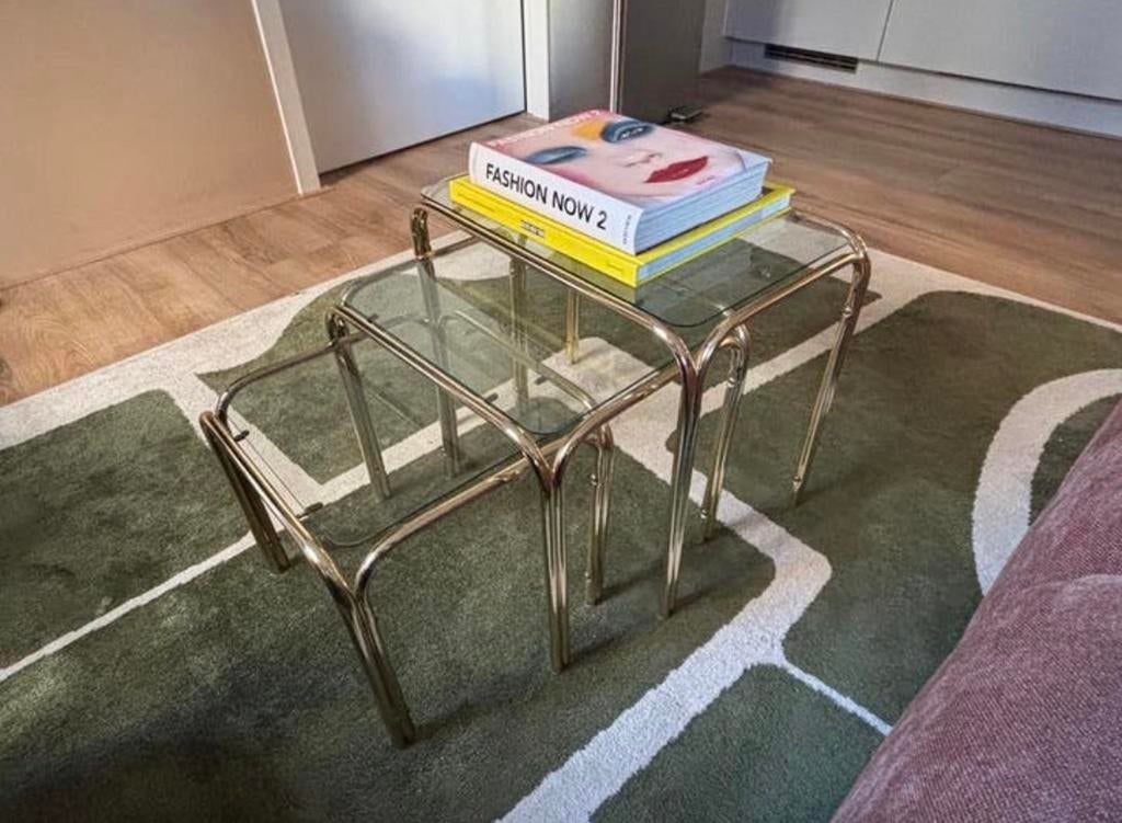 Set van 3 Vintage Glazen Bijzettafels - Goudkleurig, Huis en Inrichting, Tafels | Bijzettafels, Minder dan 45 cm, Minder dan 55 cm