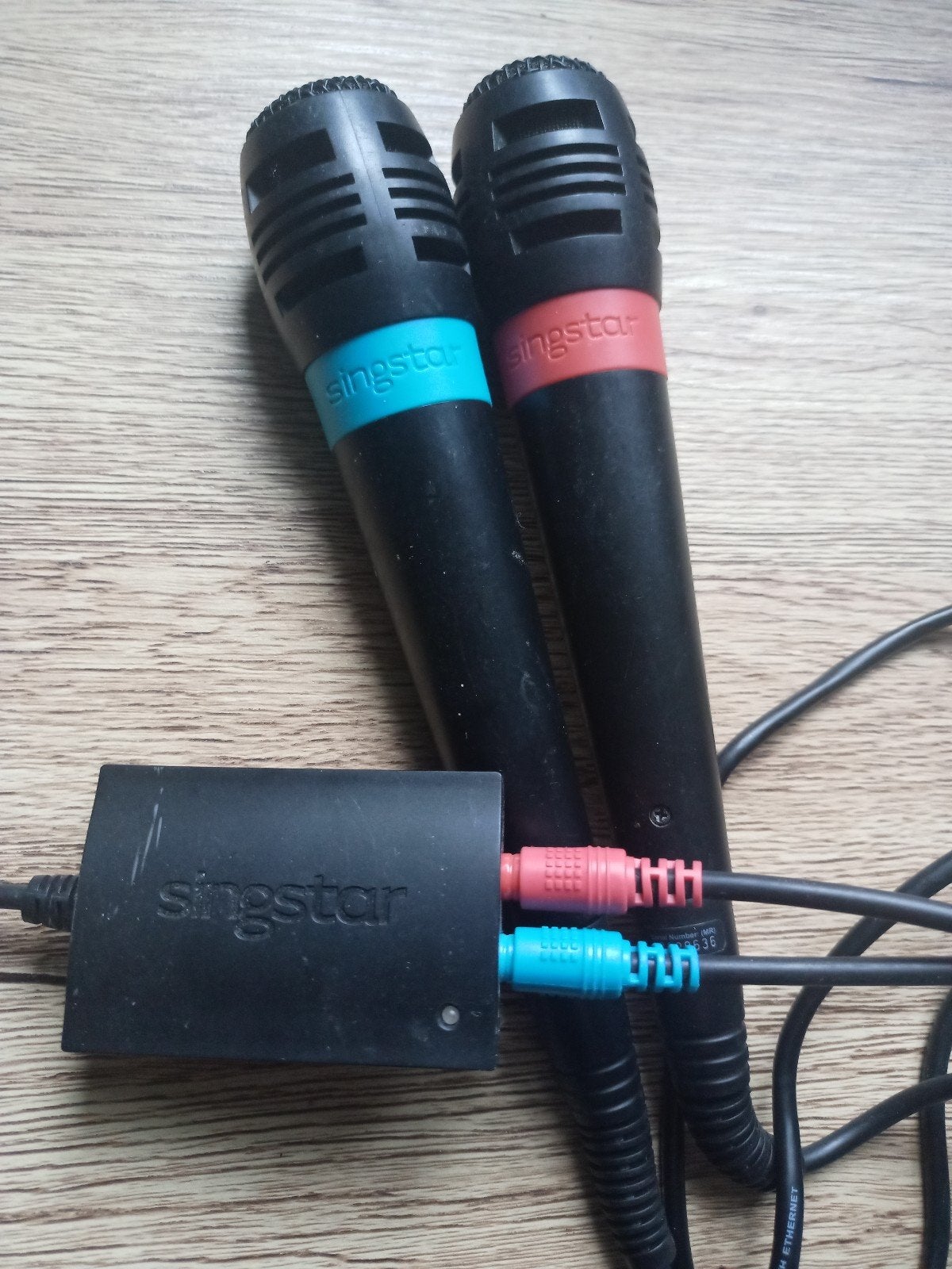 Singstar Microfoons (2 stuks) met USB-adapter, Audio, Tv en Foto, Karaoke-apparatuur, Ophalen of Verzenden