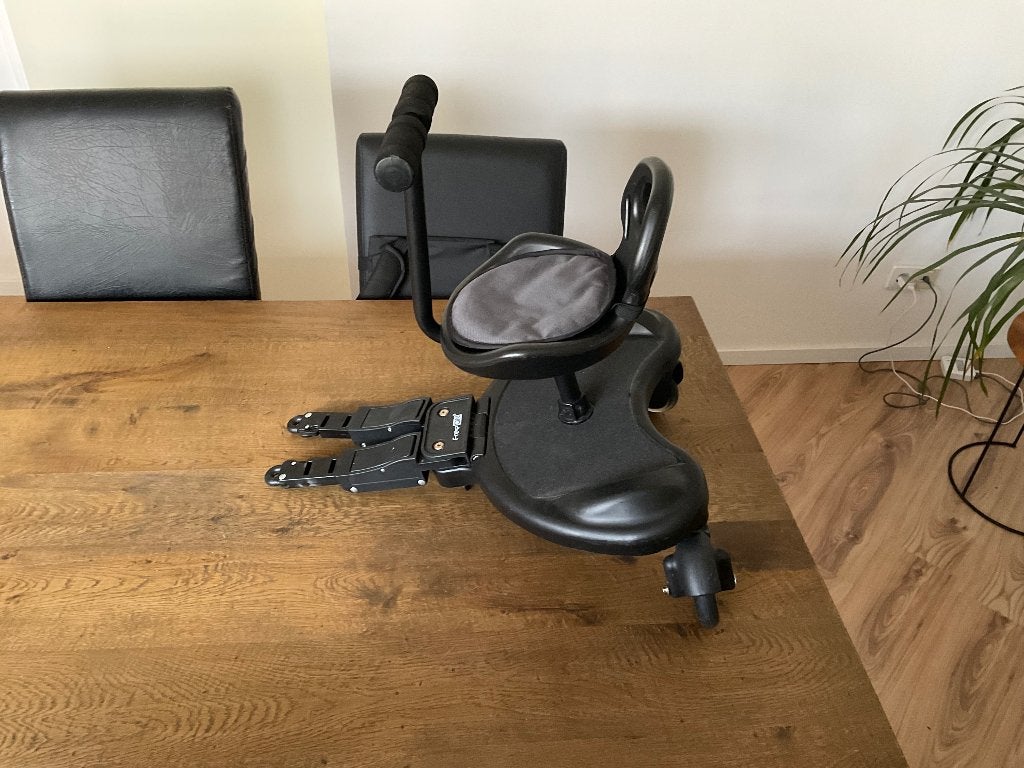 FreeON opstapje met zitje voor achter de kinderwagen, Ophalen, Zo goed als nieuw, Overige merken