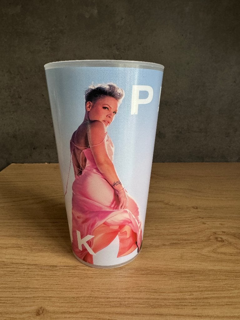 P!nk - plastic drinkbeker - doorsnee 8,5 cm - Pink, Ophalen of Verzenden, Nieuw, Overige materialen, Overige stijlen