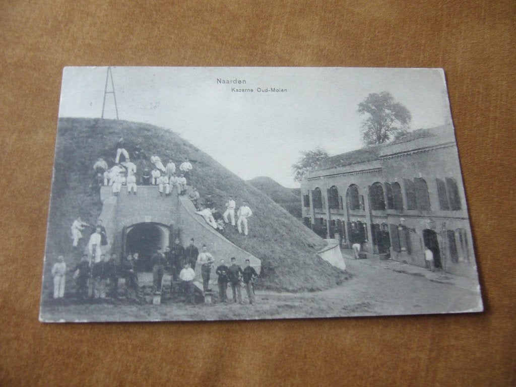 NAARDEN  =  KAZERNE OUD MOLEN    1915, Ophalen of Verzenden, Voor 1920, Gelopen, Noord-Holland