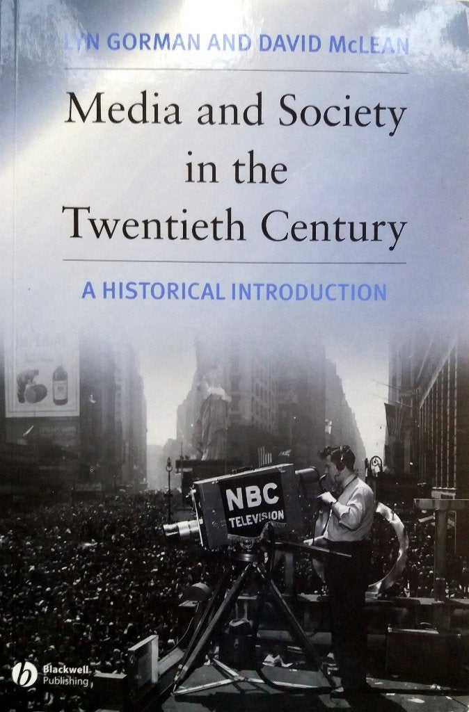 Lyn Gorman & David McLean - Media and Society in the Twentie, Ophalen of Verzenden, 20e eeuw of later, Zo goed als nieuw, Overige gebieden