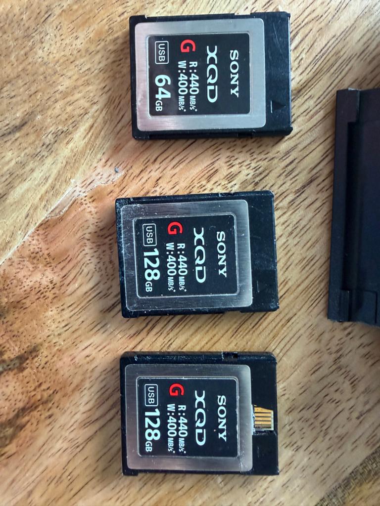 Sony XQD Kaarten - Diverse Capaciteiten, Audio, Tv en Foto, Fotografie | Geheugenkaarten, XQD, Ophalen of Verzenden, Zo goed als nieuw