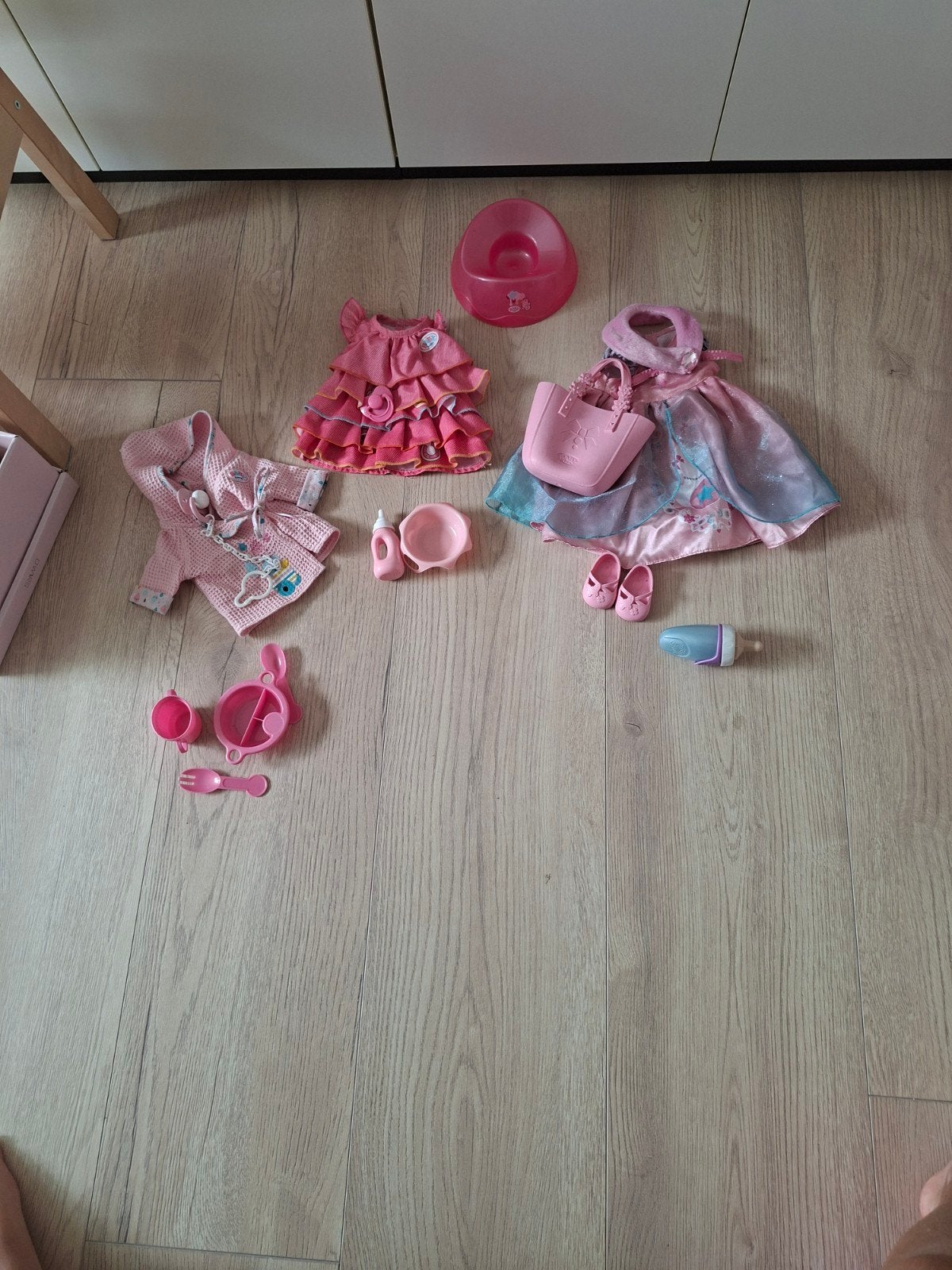 Leuke Baby Born jurkjes en accessoires, Ophalen of Verzenden