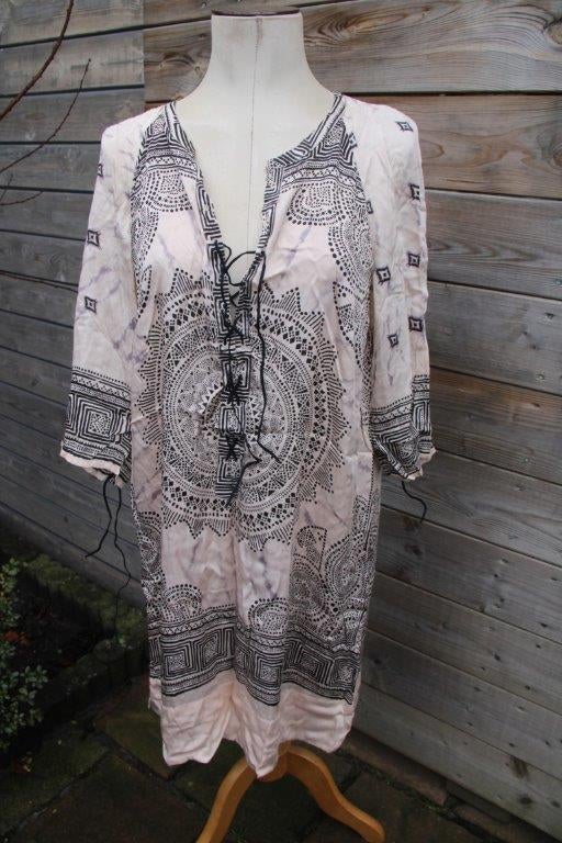Jurk beige/ zwart Odd Molly mt 4 (42/44) Vaste prijs, Kleding | Dames, Jurken, Verzenden, Zwart, Maat 42/44 (L), Zo goed als nieuw