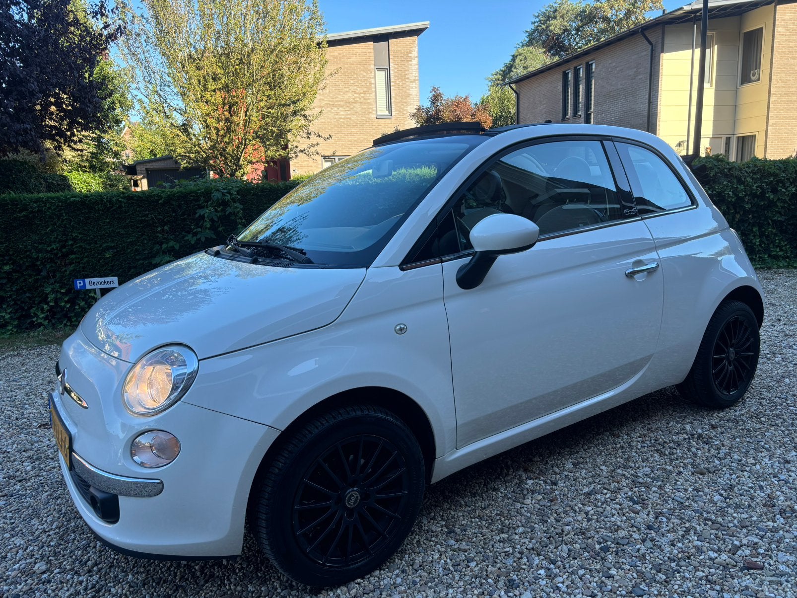 Fiat 500 1.2 AUTOMAAT CABRIOLET 2010 | AIRCO | HALF LEER |, 1242 cc, 4 cilinders, Wit, Bedrijf