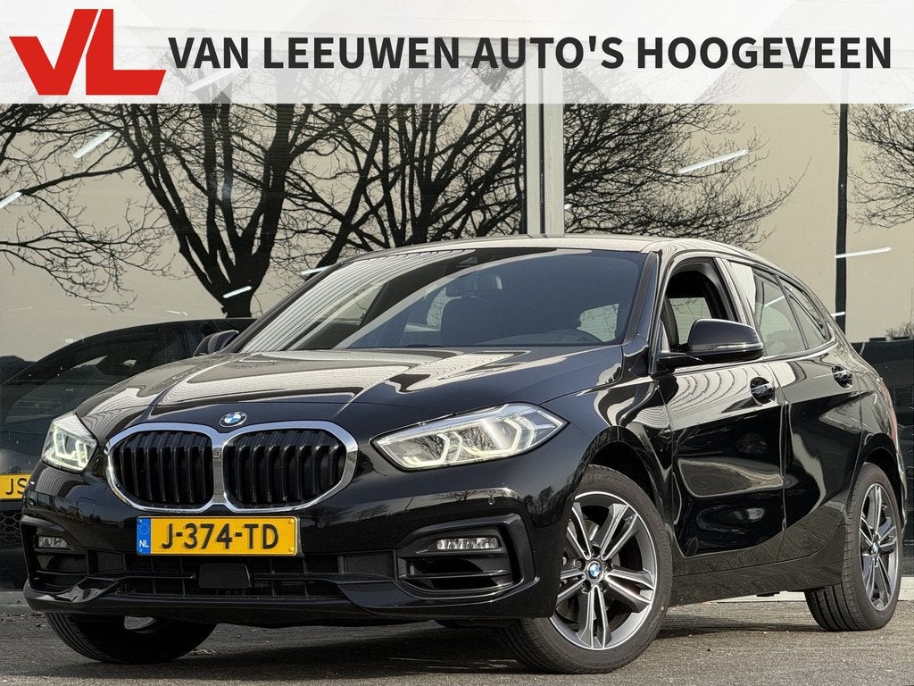 BMW 1-serie 118i Executive Edition, Auto's, BMW, Gebruikt, Automatische klimaatregeling, Leder en Stof, Zwart