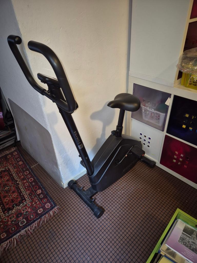 Domyos Hometrainer - Zo goed als nieuw, Ophalen of Verzenden