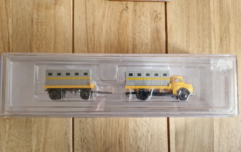 Mercedes-Benz L 322, Hobby en Vrije tijd, Ophalen of Verzenden, Nieuw, Auto, Brekina